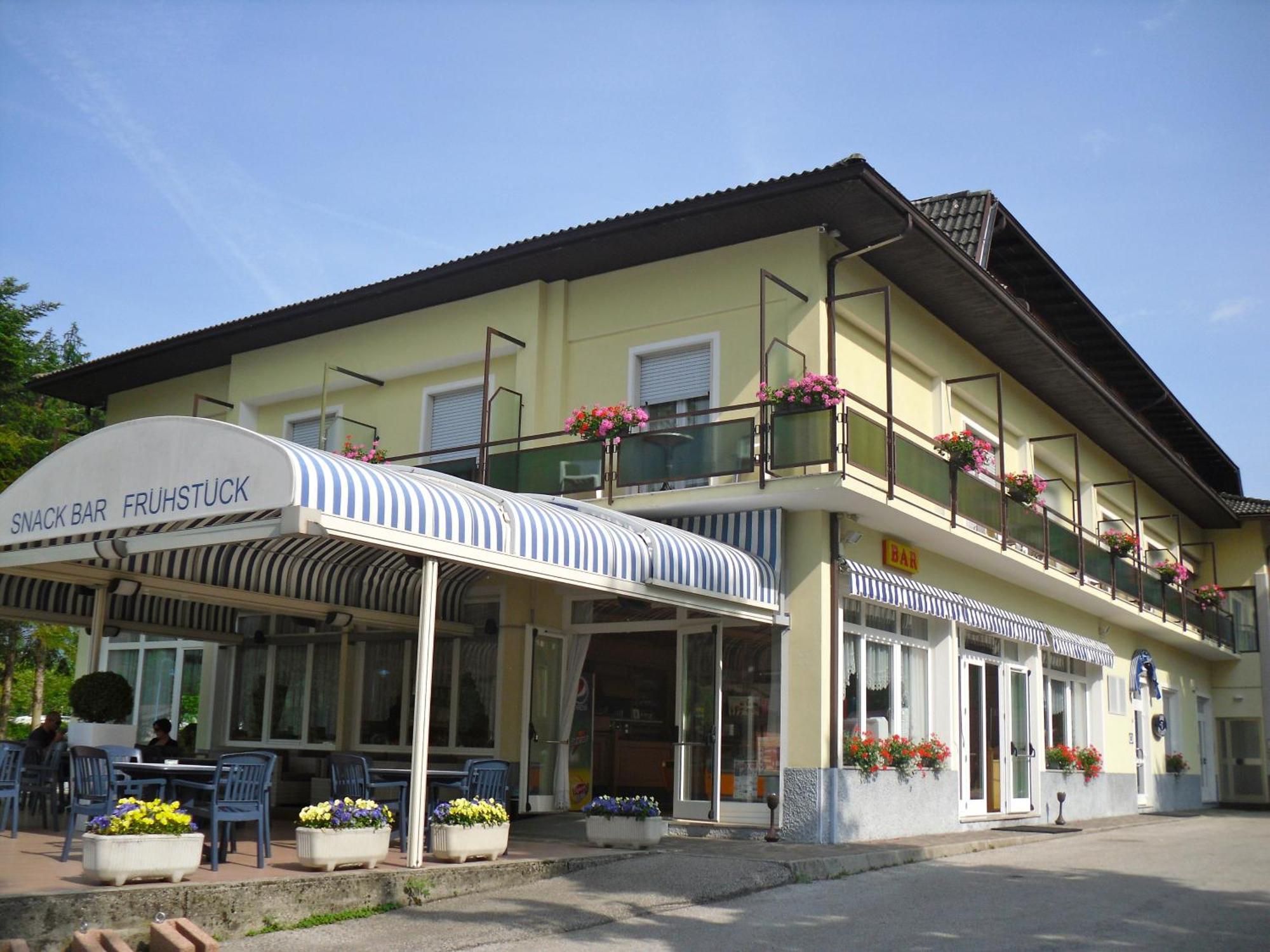 Garni Bellavista Hotel Calceranica al Lago Exterior photo